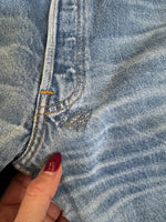 Size 25/26 90’s Levi’s 501