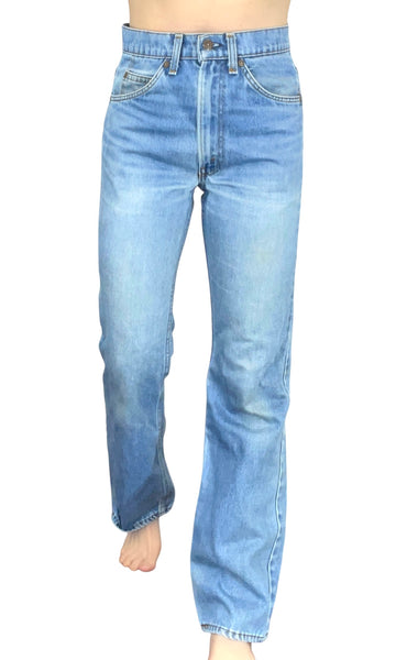 Size 26/27 70's Levi's 517 – Jeaniushop